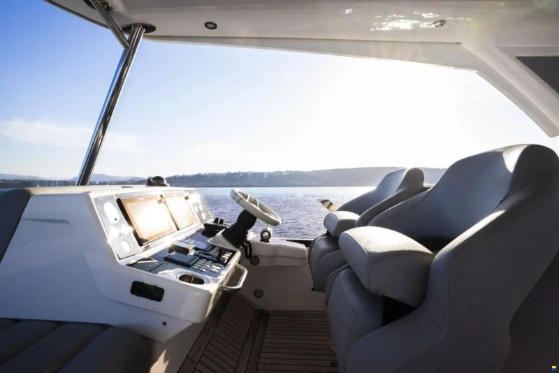 Sunseeker Manhattan 66
