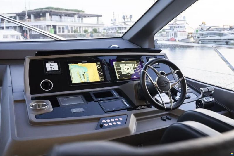 Sunseeker Manhattan 66