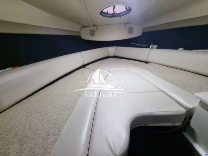Maxum 2400 SCR