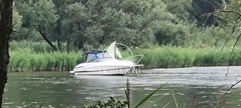 Maxum 2400 SCR