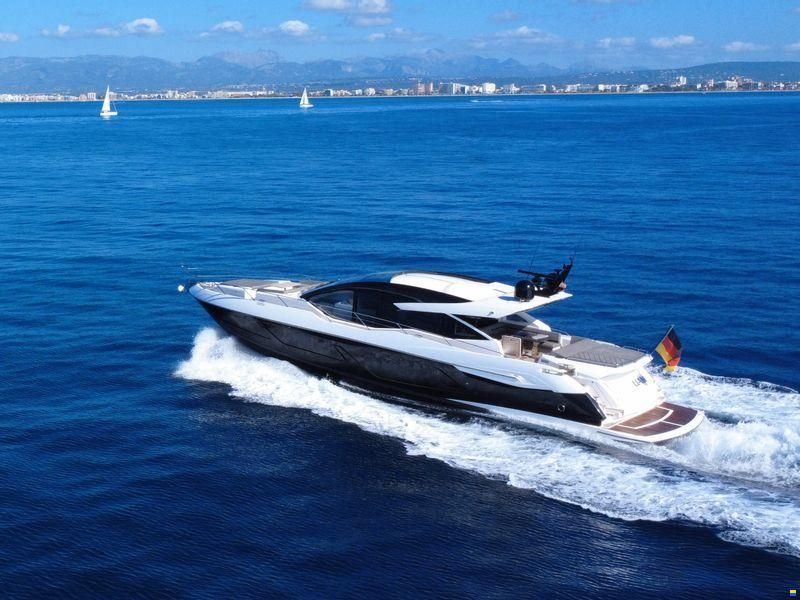Sunseeker Predator 74 XPS