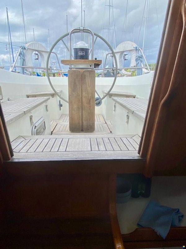 LM Mermaid 380