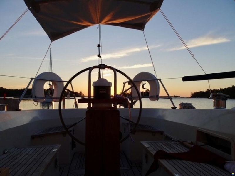 LM Mermaid 380