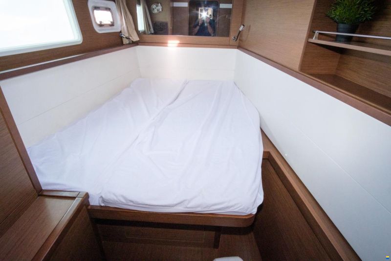Lagoon 450f