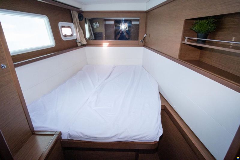 Lagoon 450f