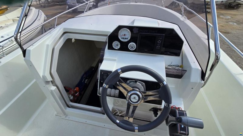 Pacific Craft 670 Open