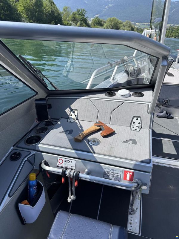 Anytec Boats A 27