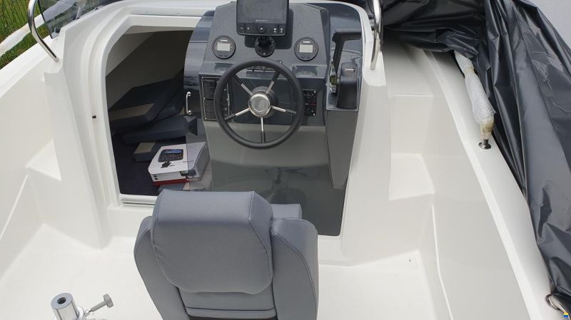 Marinetime QX563 Sunny