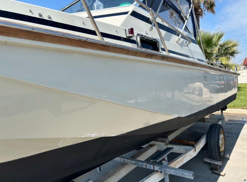 Boston Whaler Revenge 22