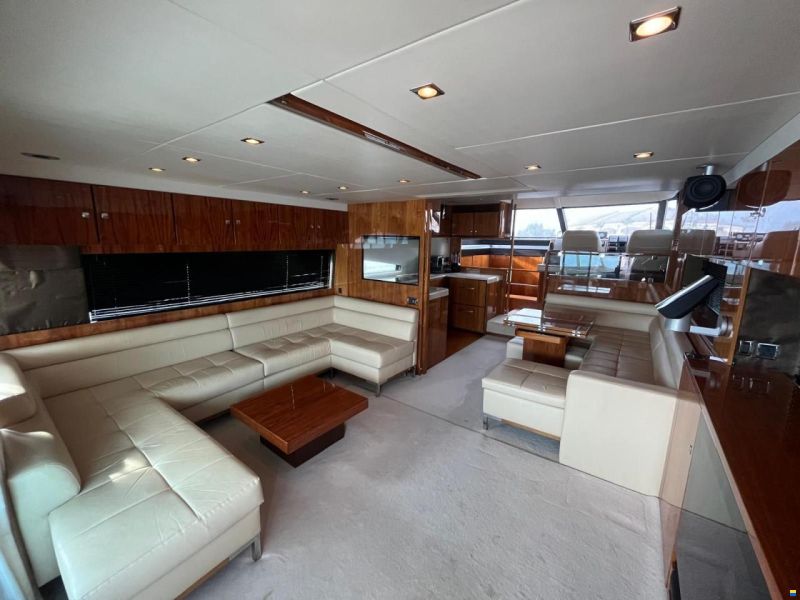 Fairline Squadron 65