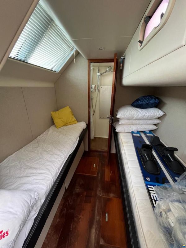 Fairline Squadron 65
