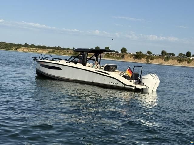Navan S 30 inkl. 2x F300 PS V8