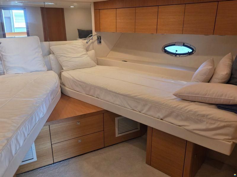 Sunseeker Portofino 48