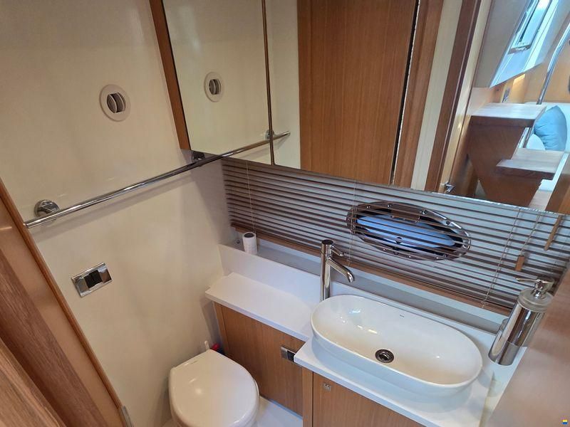 Sunseeker Portofino 48