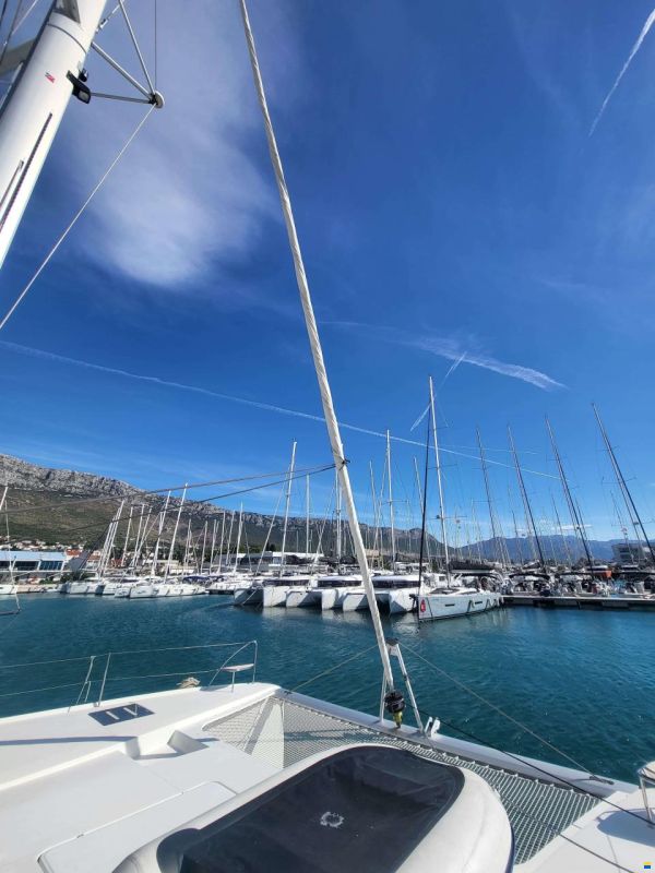 Fountaine Pajot SAONA 47