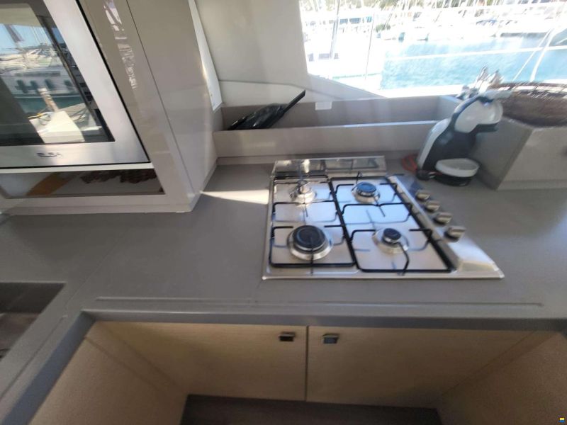 Fountaine Pajot SAONA 47
