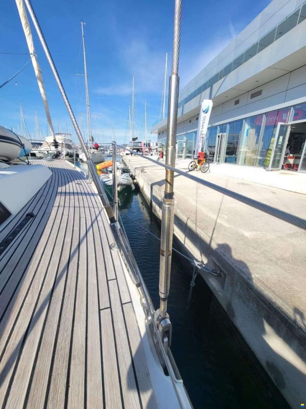 Beneteau OCEANIS 48
