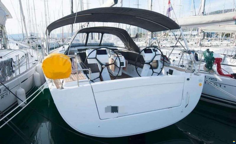 Hanse 505