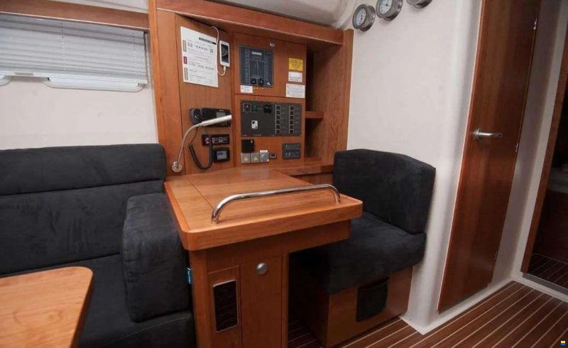 Hanse 505