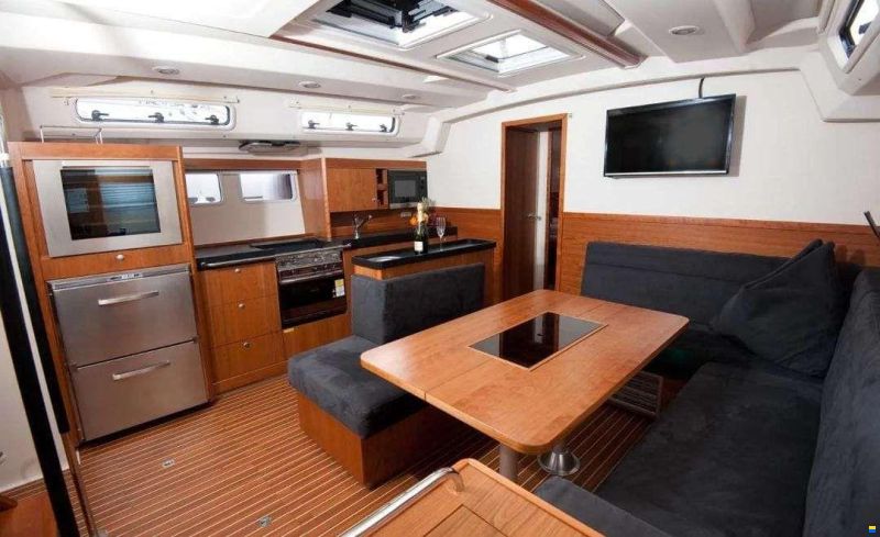Hanse 505