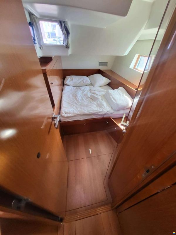 Beneteau OCEANIS 55