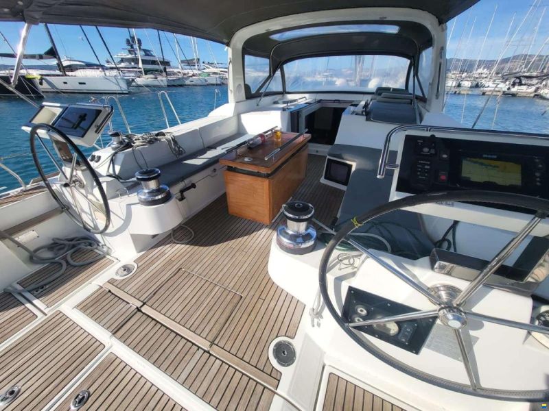 Beneteau OCEANIS 55