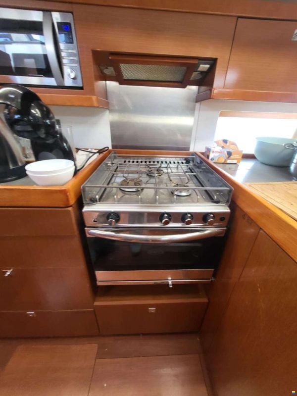 Beneteau OCEANIS 55