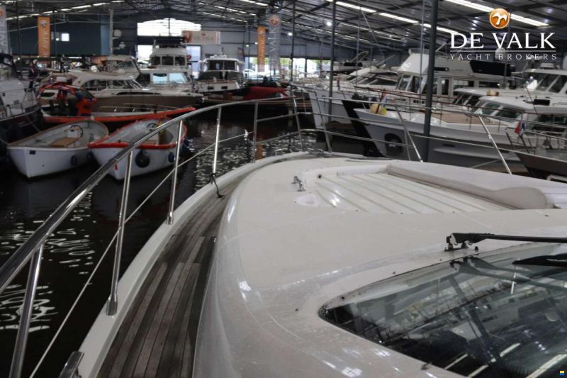 Azimut 68 Plus