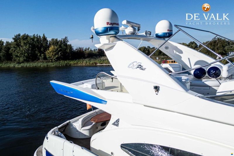 Azimut 68 Plus