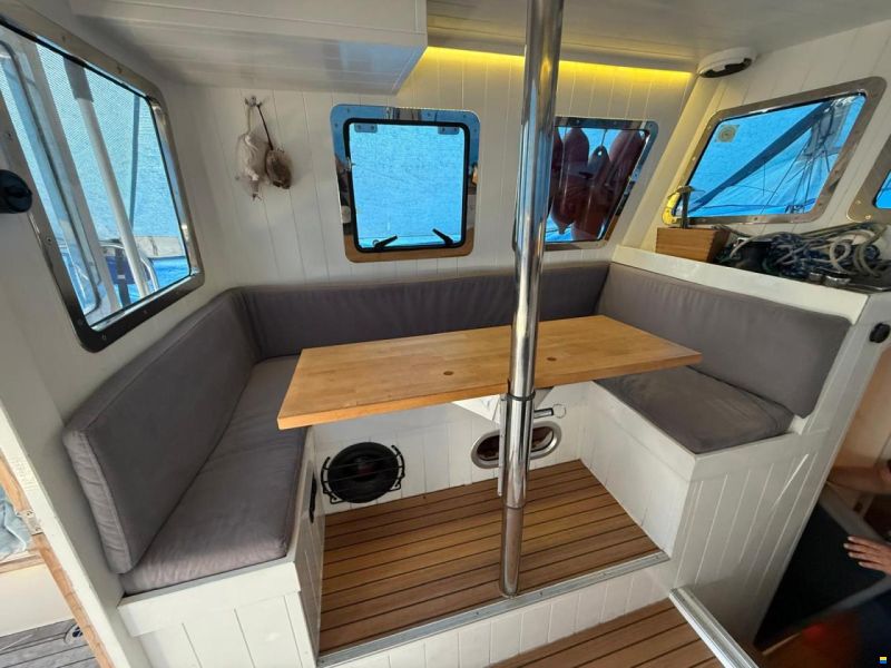 Nauticat JANMOR 33