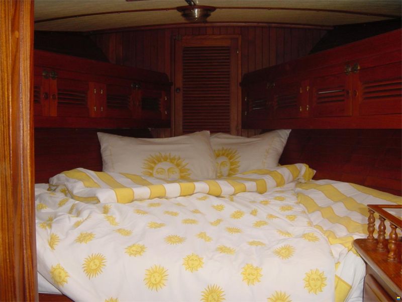 Bluewater Yachts Vagabond 47