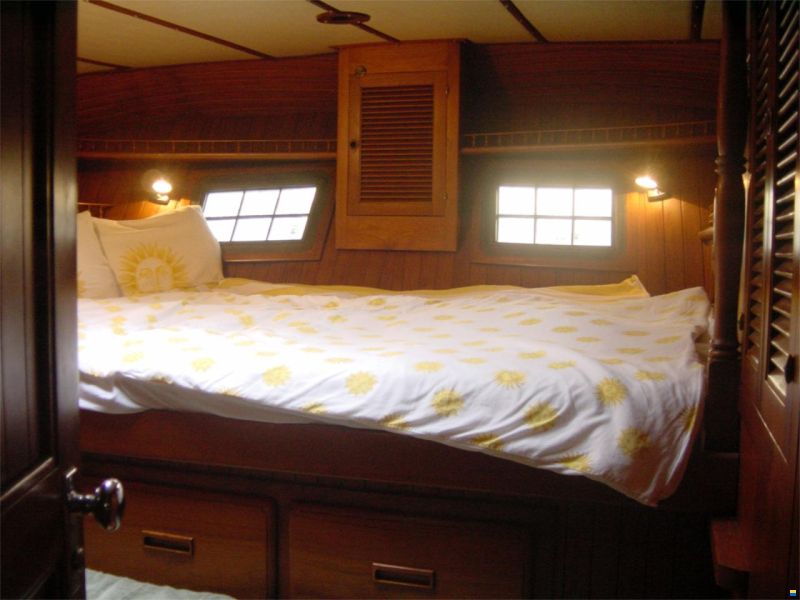 Bluewater Yachts Vagabond 47