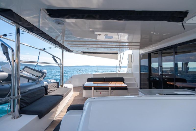 Lagoon 50