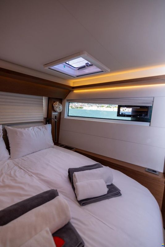 Lagoon 50