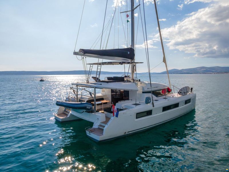 Lagoon 50