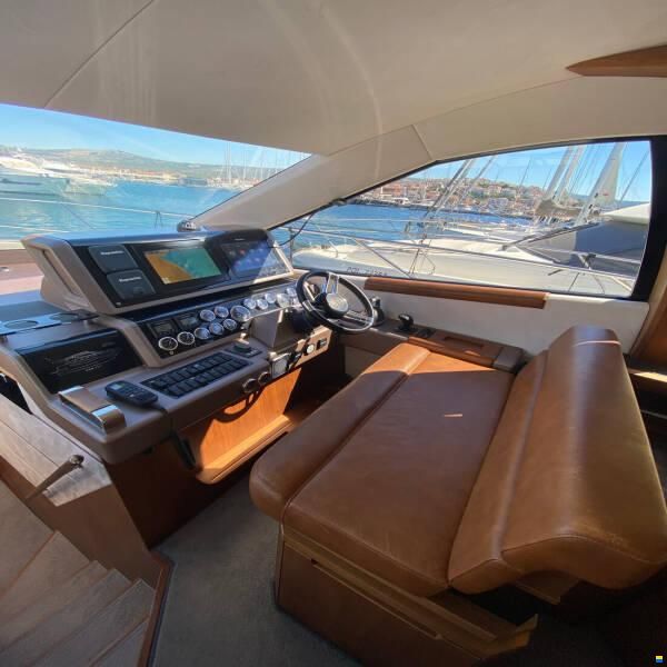 Galeon 550 Fly