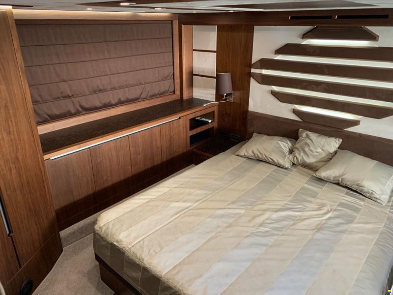 Galeon 550 Fly