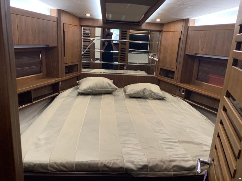 Galeon 550 Fly