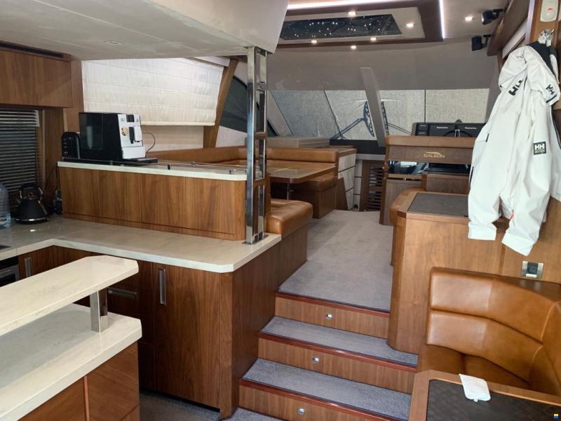 Galeon 550 Fly