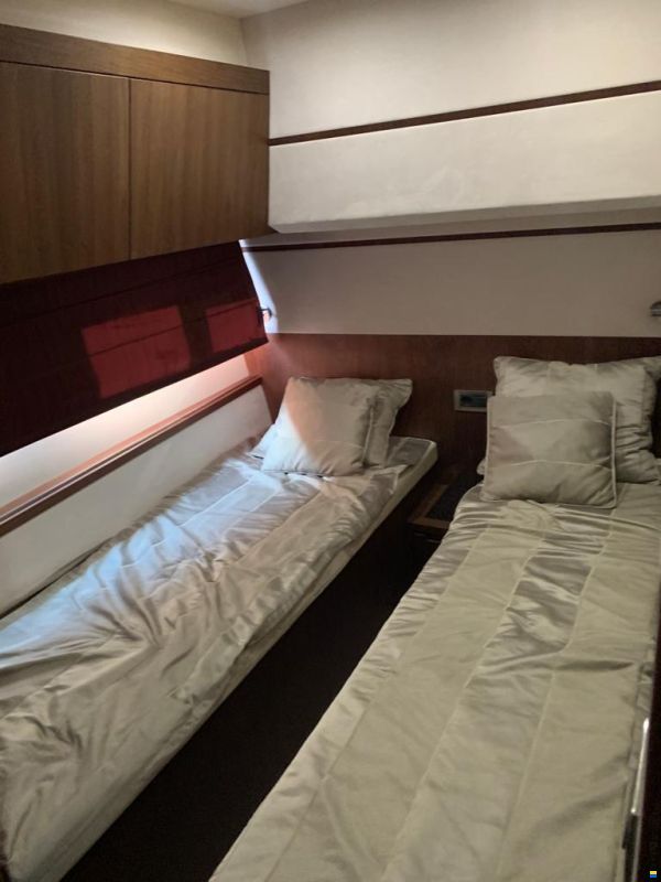 Galeon 550 Fly