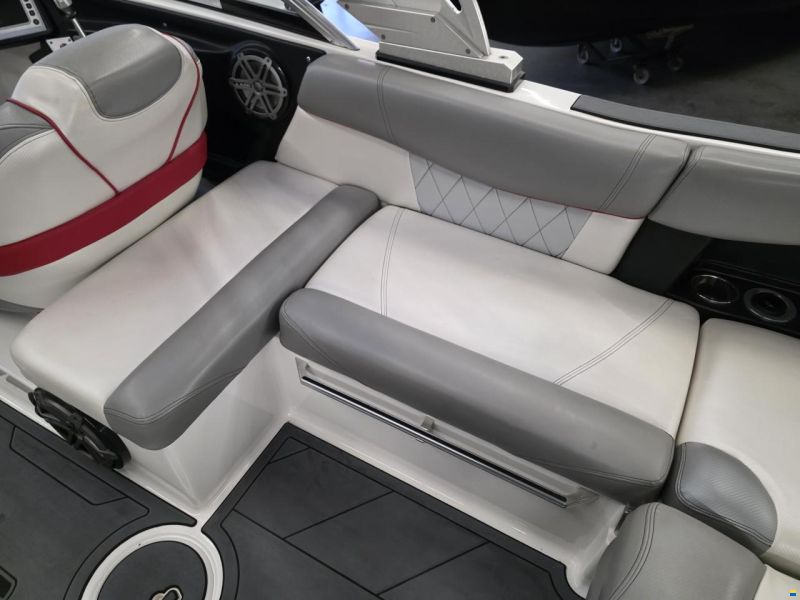 MasterCraft X46