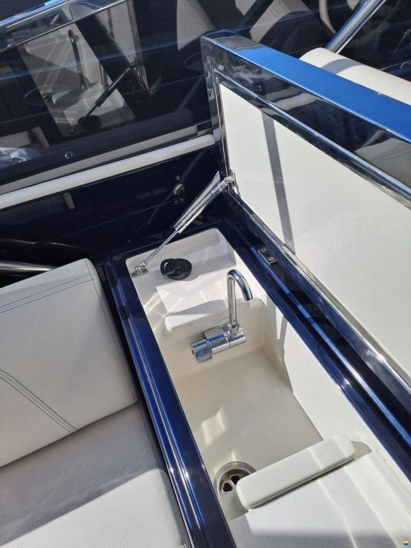 Riva MARE 38