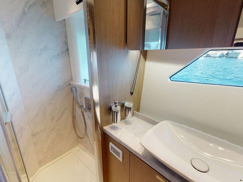 Sunseeker Predator 60 Evo