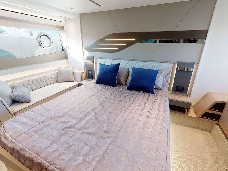 Sunseeker Predator 60 Evo