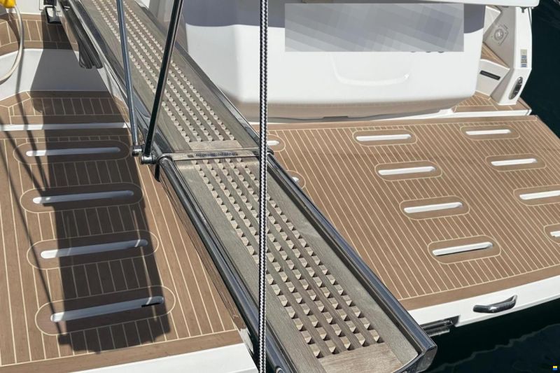 Azimut Atlantis 45