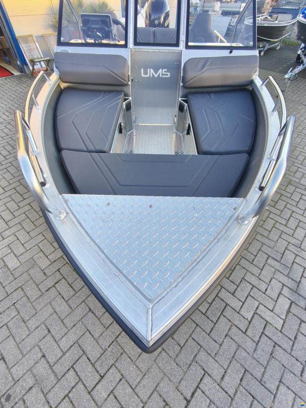 UMS-Boat UMS 545 DC PRO