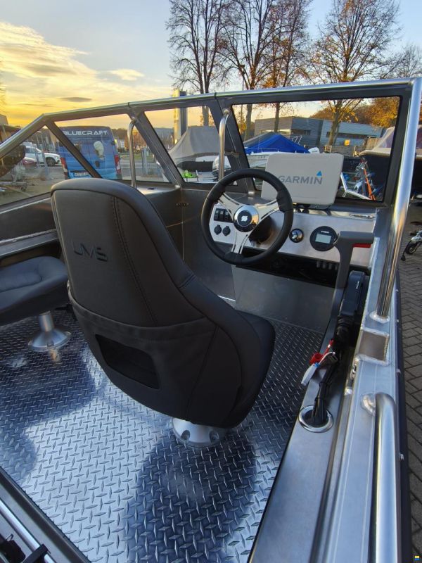 UMS-Boat UMS 545 DC PRO