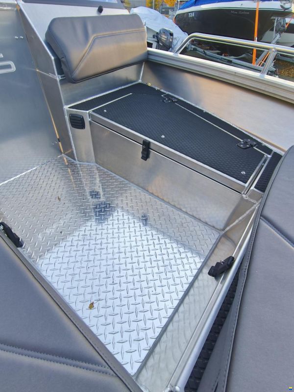 UMS-Boat UMS 545 DC PRO
