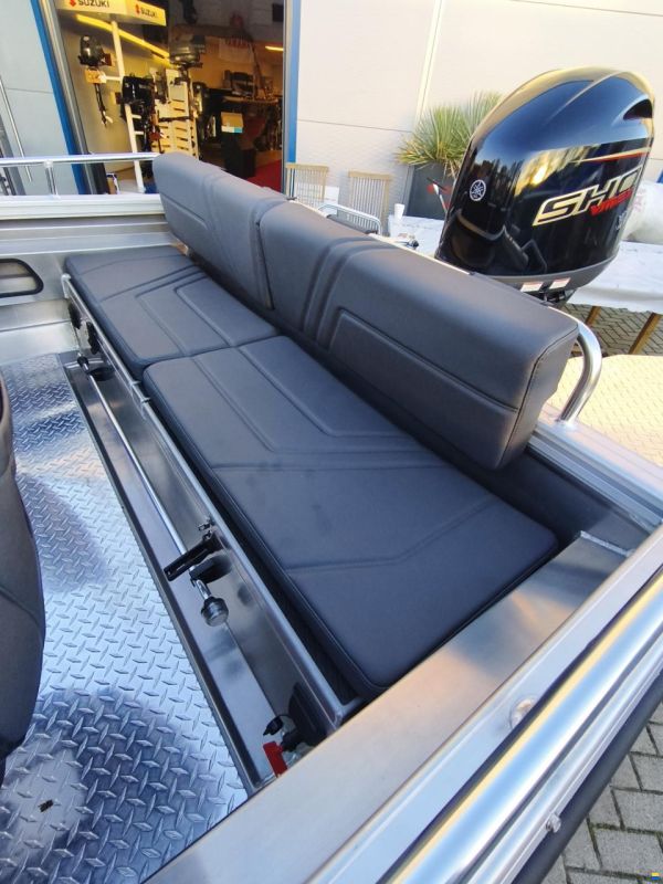 UMS-Boat UMS 545 DC PRO