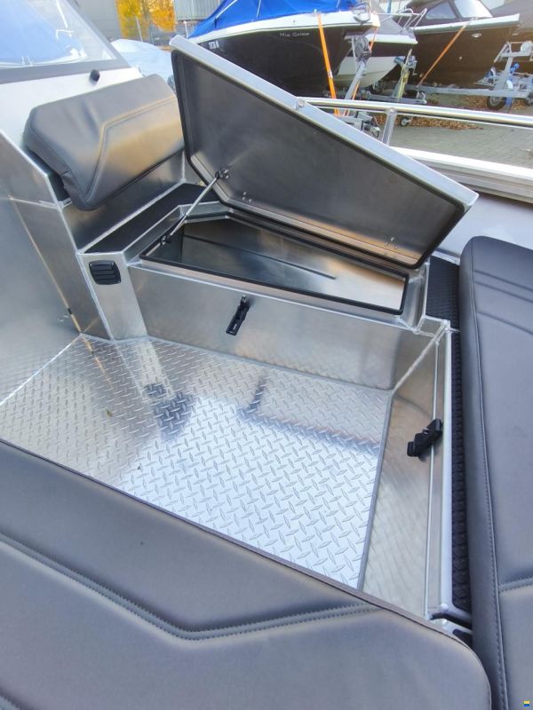 UMS-Boat UMS 545 DC PRO